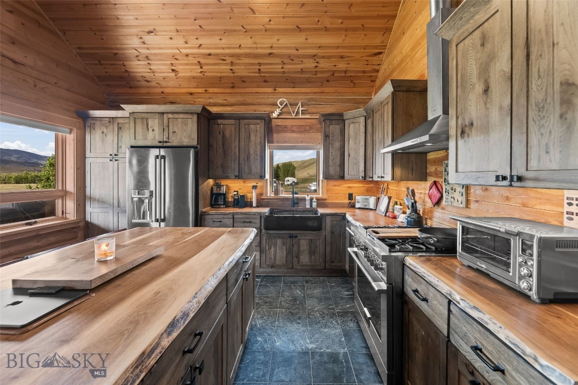 Emigrant Meadows - Residential