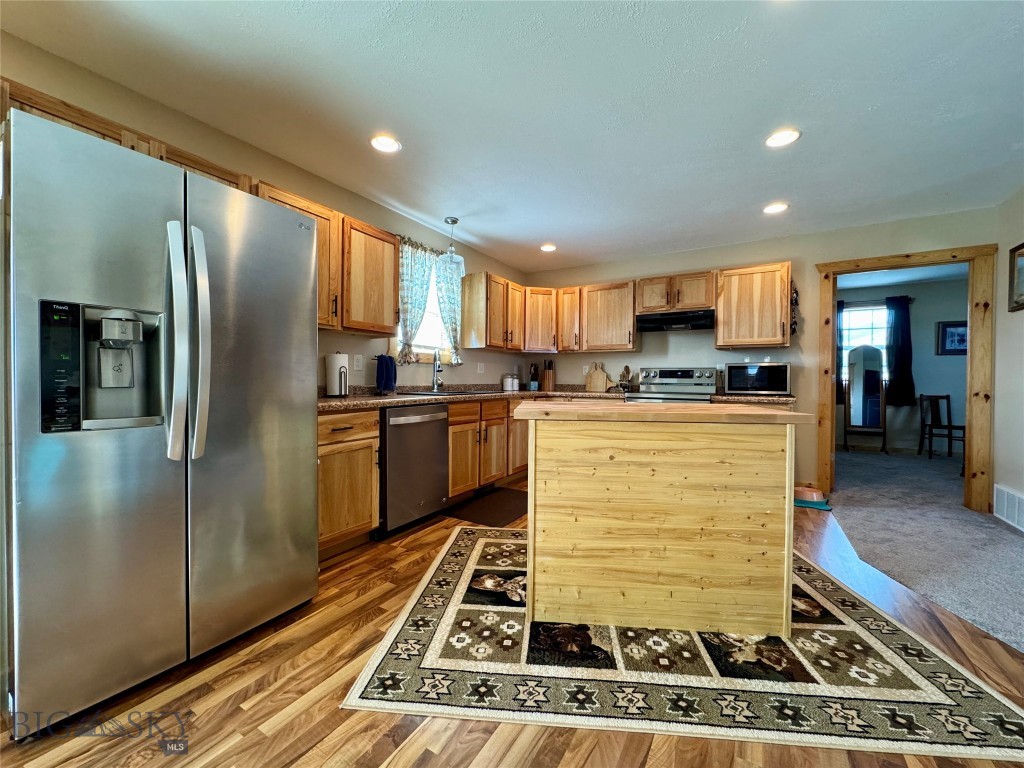 Yellowstone Trail - Residential