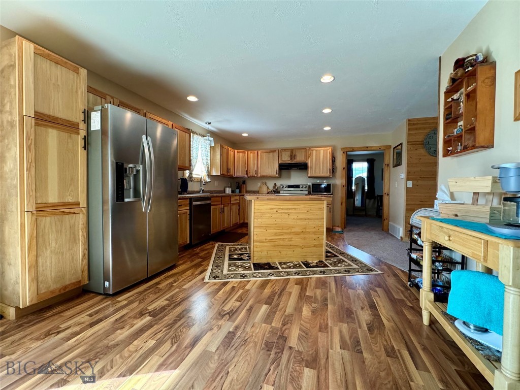 Yellowstone Trail - Residential