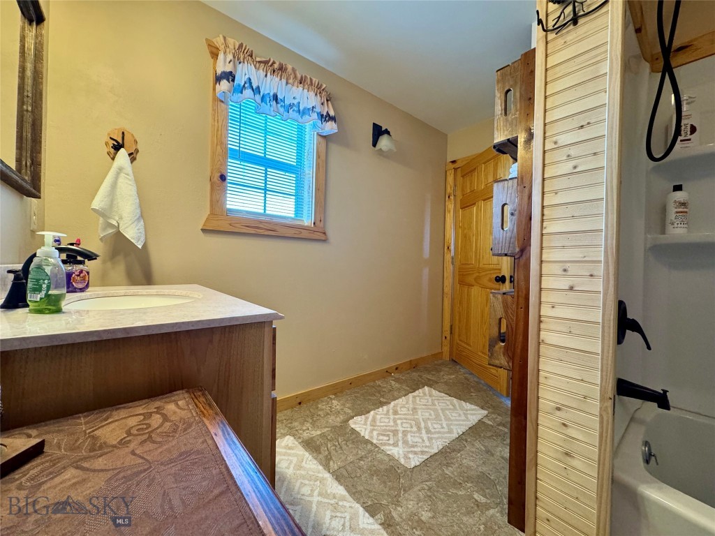 Yellowstone Trail - Residential
