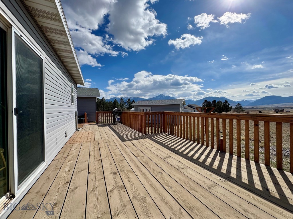 Yellowstone Trail - Residential