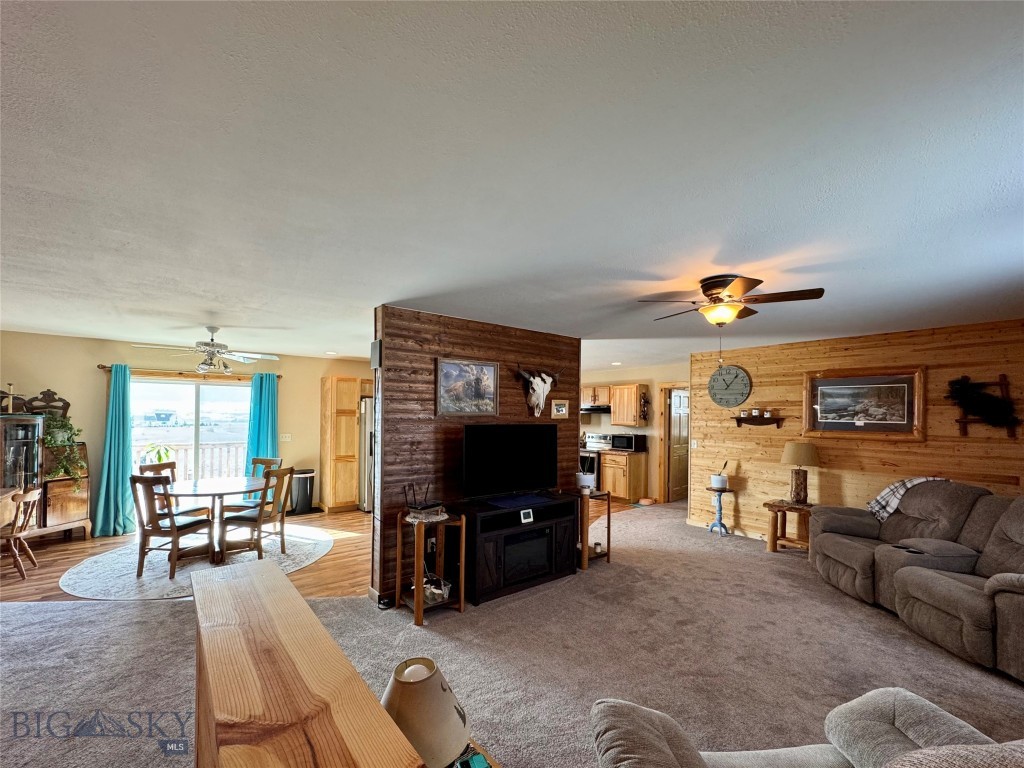 Yellowstone Trail - Residential