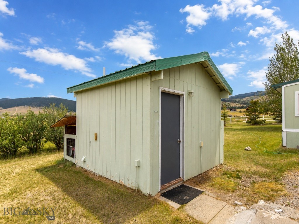 Shining Mountain Unit II - Residential