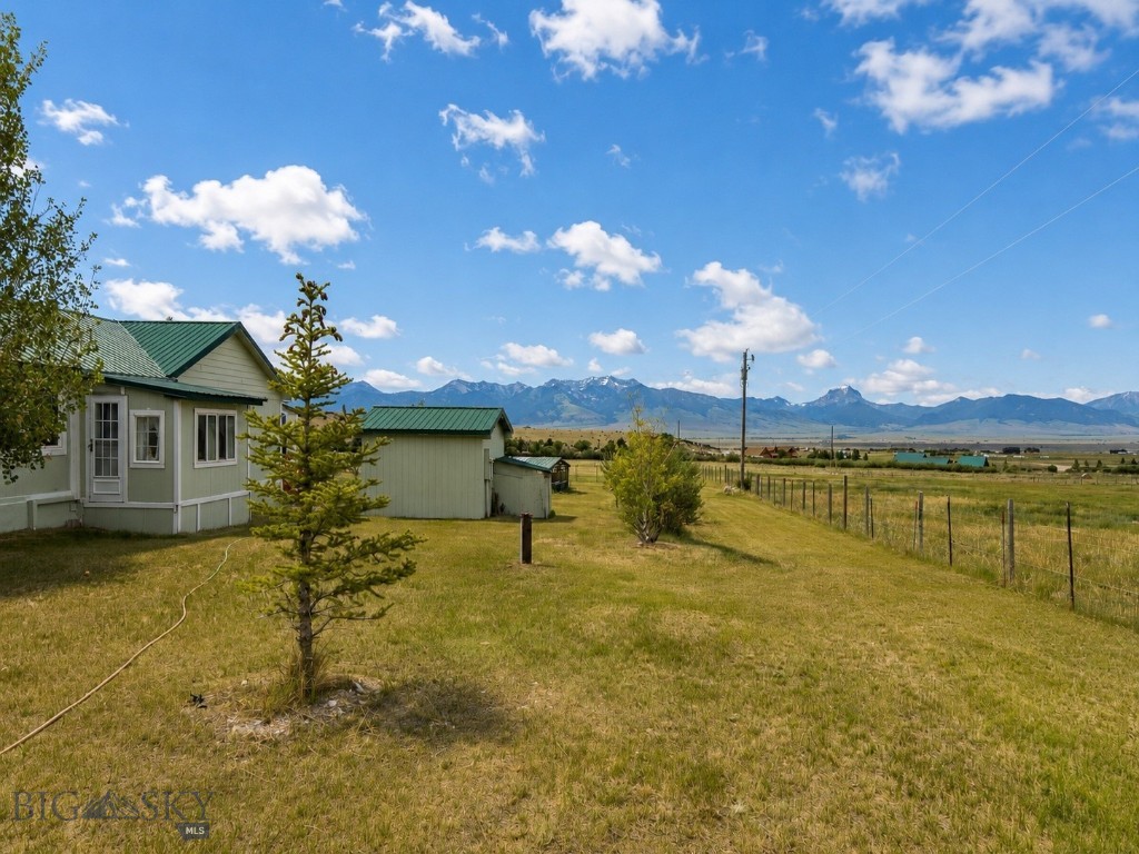 Shining Mountain Unit II - Residential