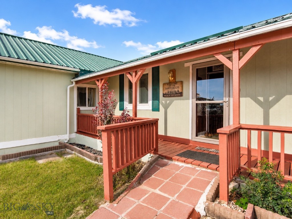 Shining Mountain Unit II - Residential