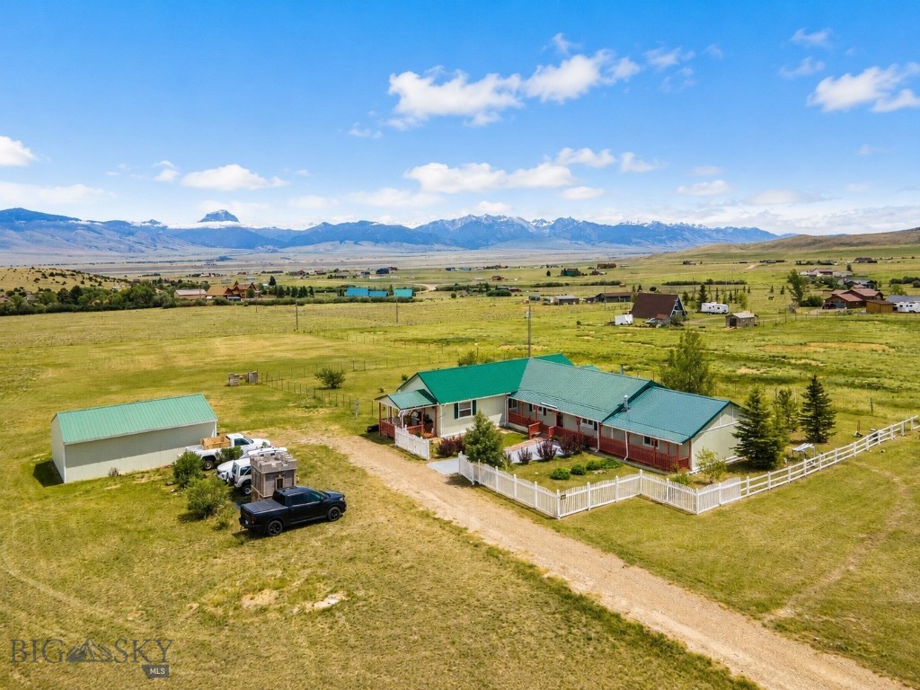 Shining Mountain Unit II - Residential