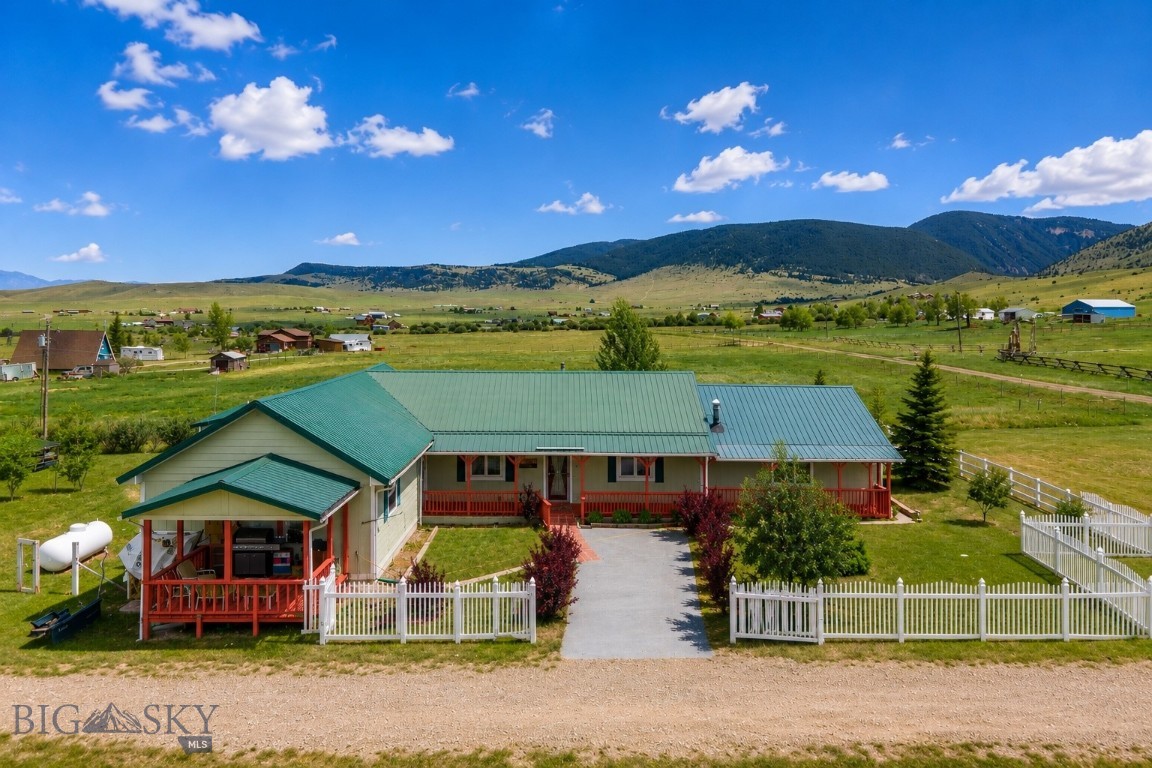 Shining Mountain Unit II - Residential