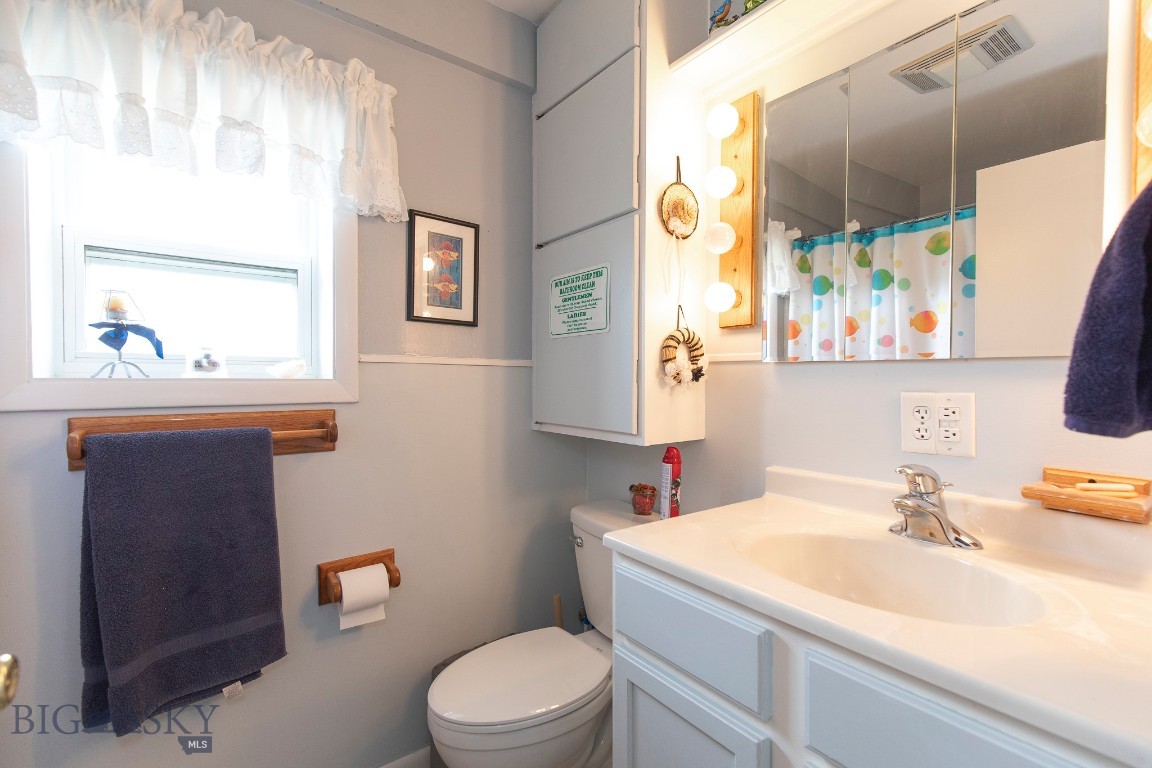 Shining Mountain Unit II - Residential