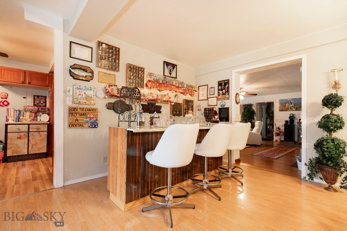 Shining Mountain Unit II - Residential