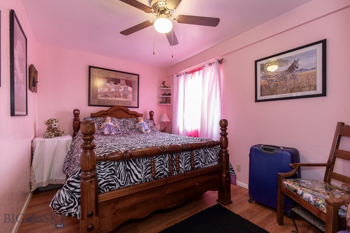 Shining Mountain Unit II - Residential