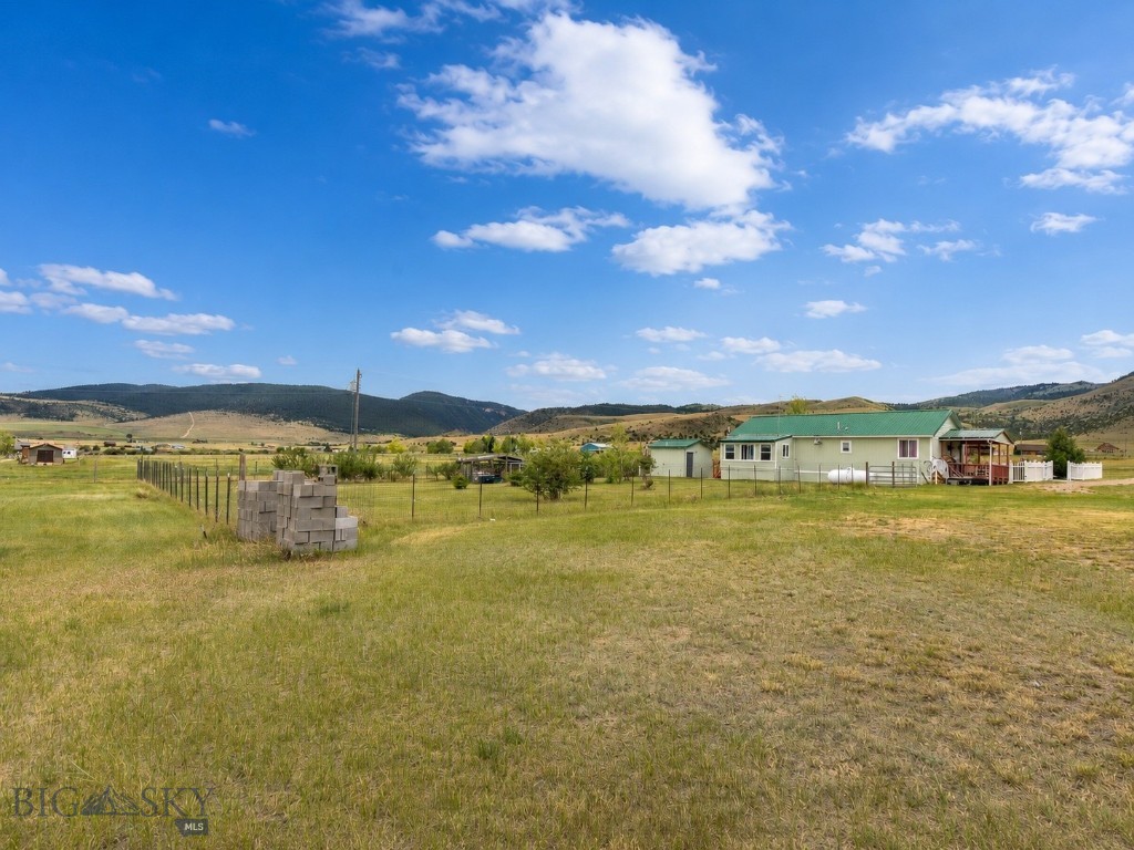 Shining Mountain Unit II - Residential