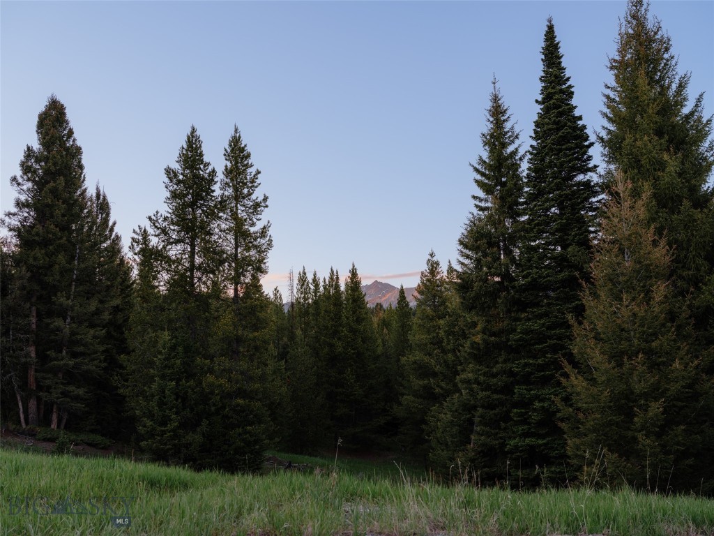 Ranches Neighborhood - Land