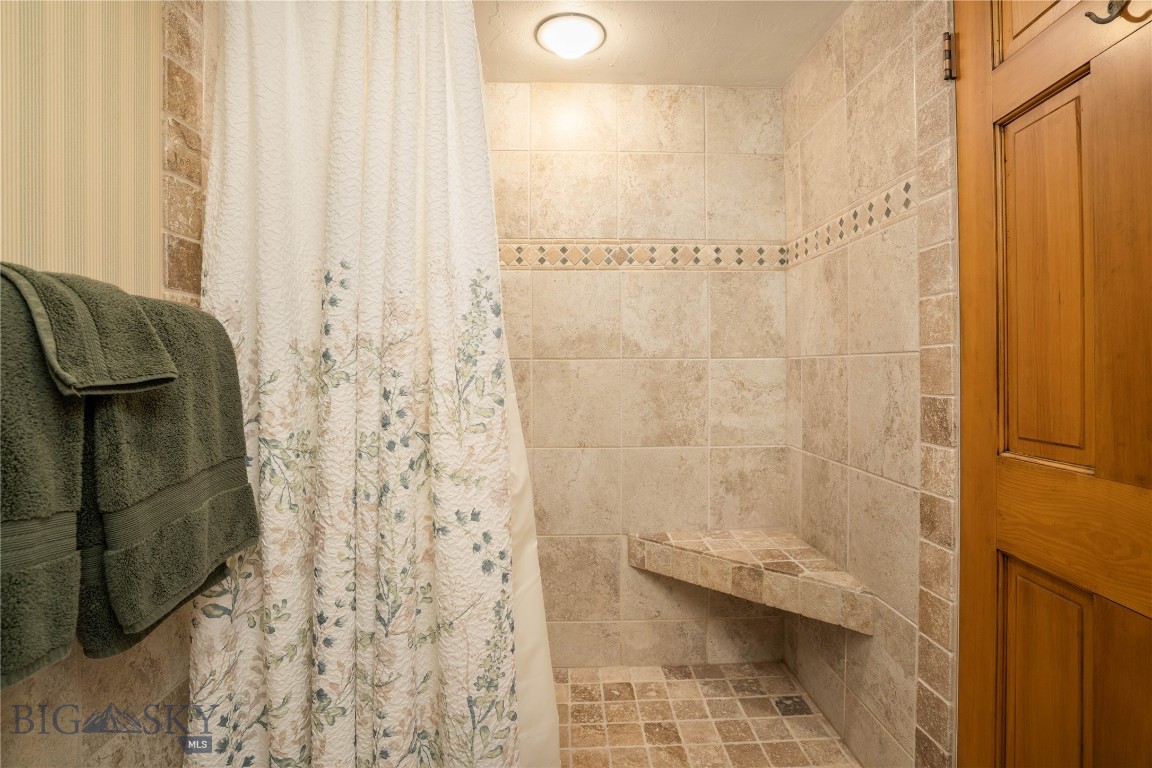 Silverbow Condo - Residential