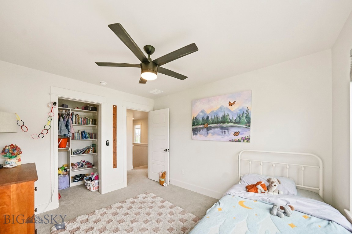 The Lakes at Valley West - Residential