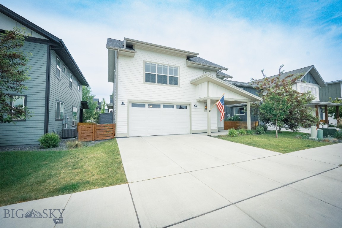 The Lakes at Valley West - Residential