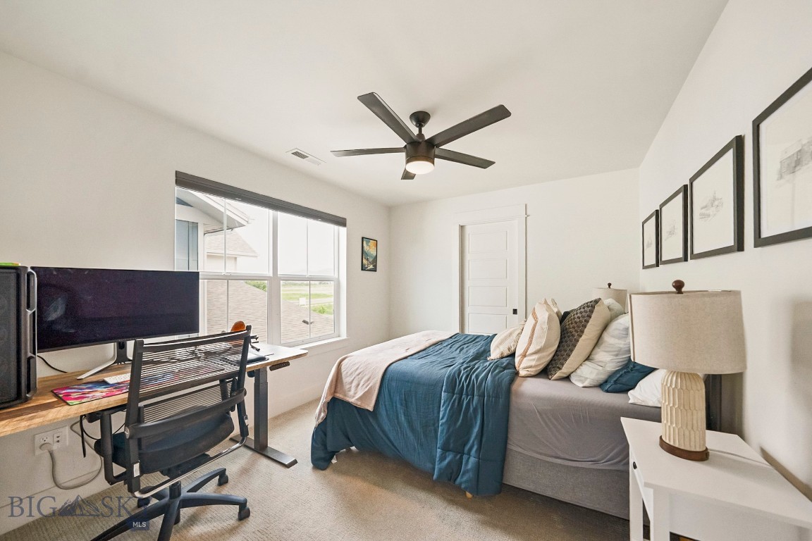The Lakes at Valley West - Residential