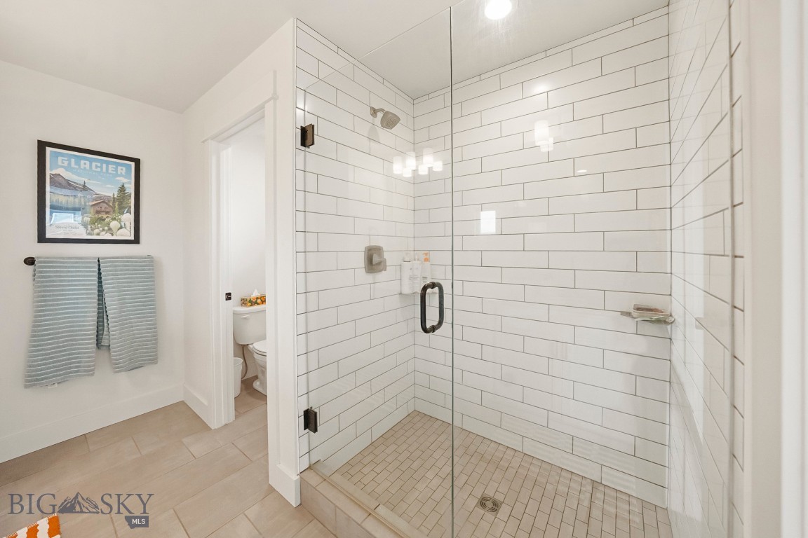 The Lakes at Valley West - Residential