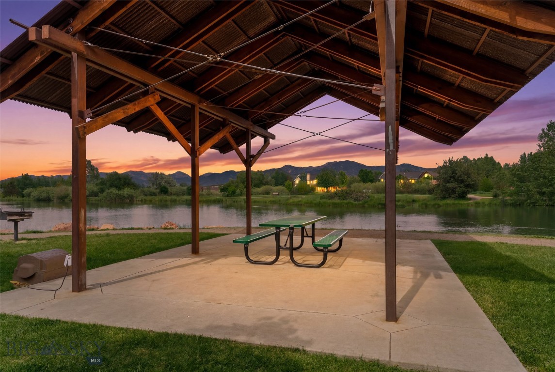 Valley West - Residential