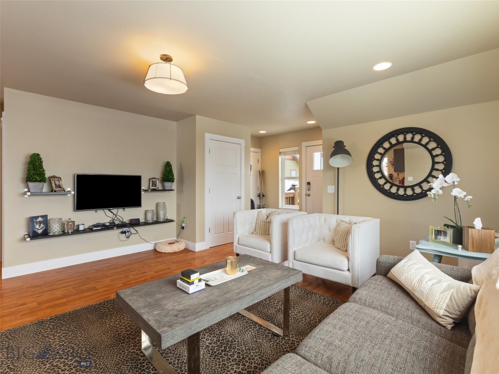 Valley West - Residential