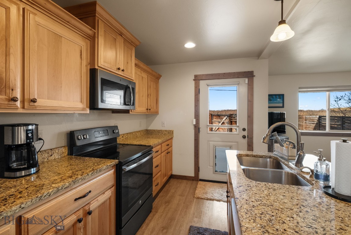 Cattail Creek - Residential