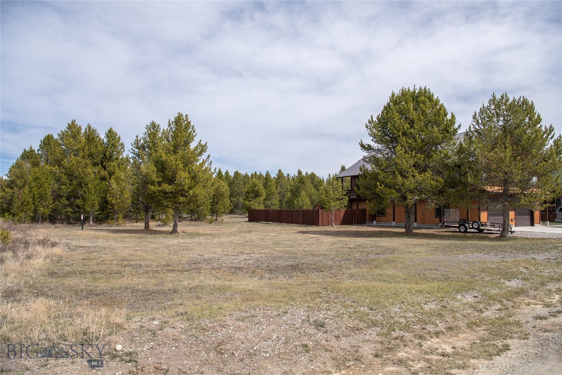 Hebgen Lake Estates - Land