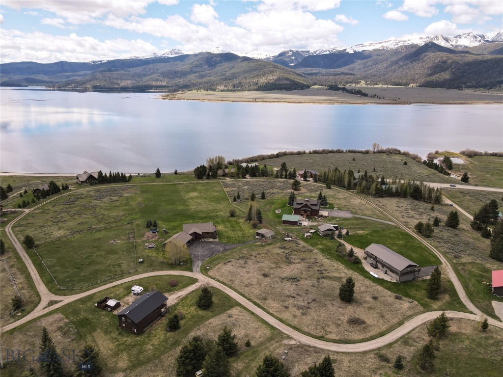 Hebgen Lake - Land