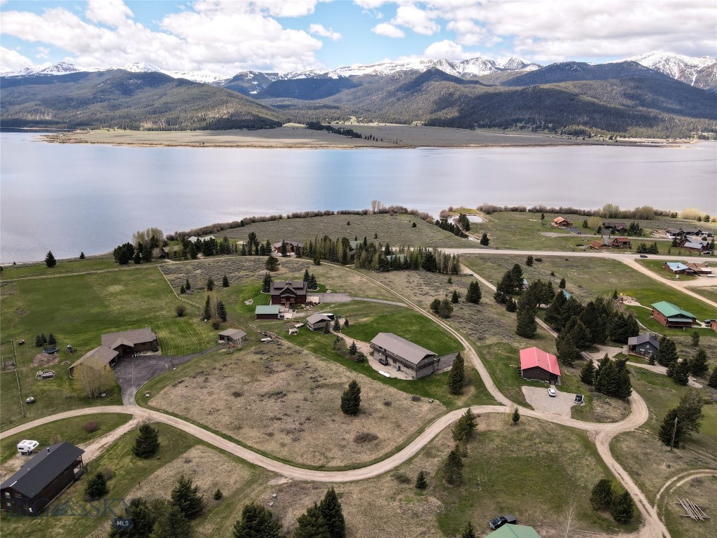 Hebgen Lake - Land