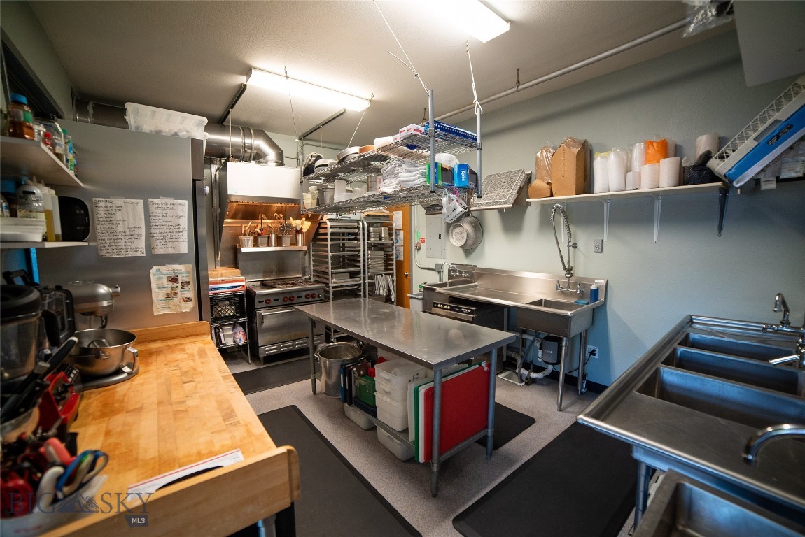 Gallatin Building Condo - Commercial Sale