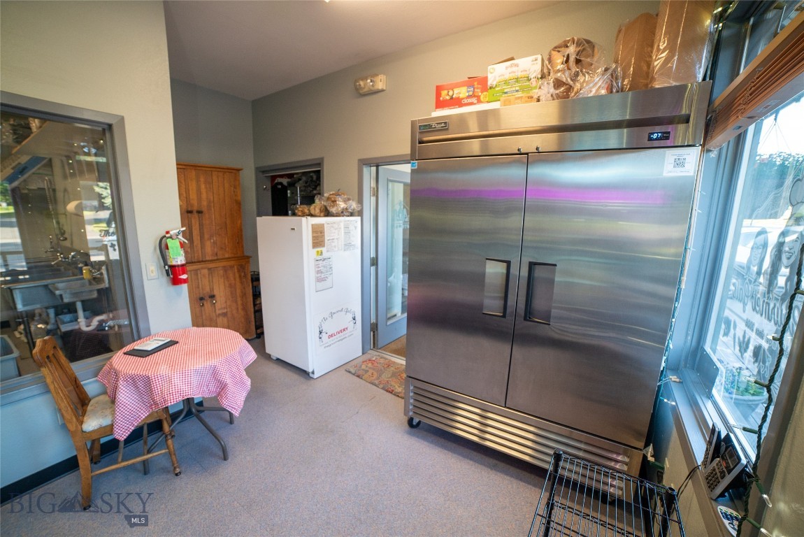Gallatin Building Condo - Commercial Sale