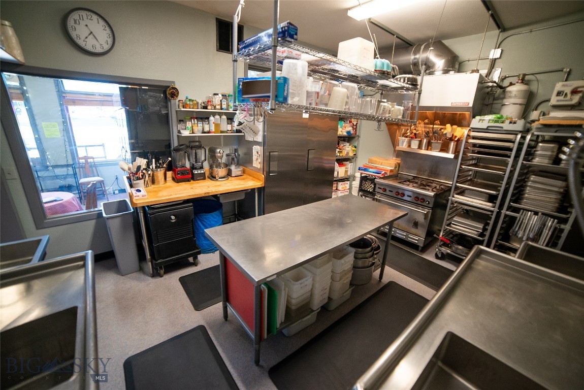 Gallatin Building Condo - Commercial Sale
