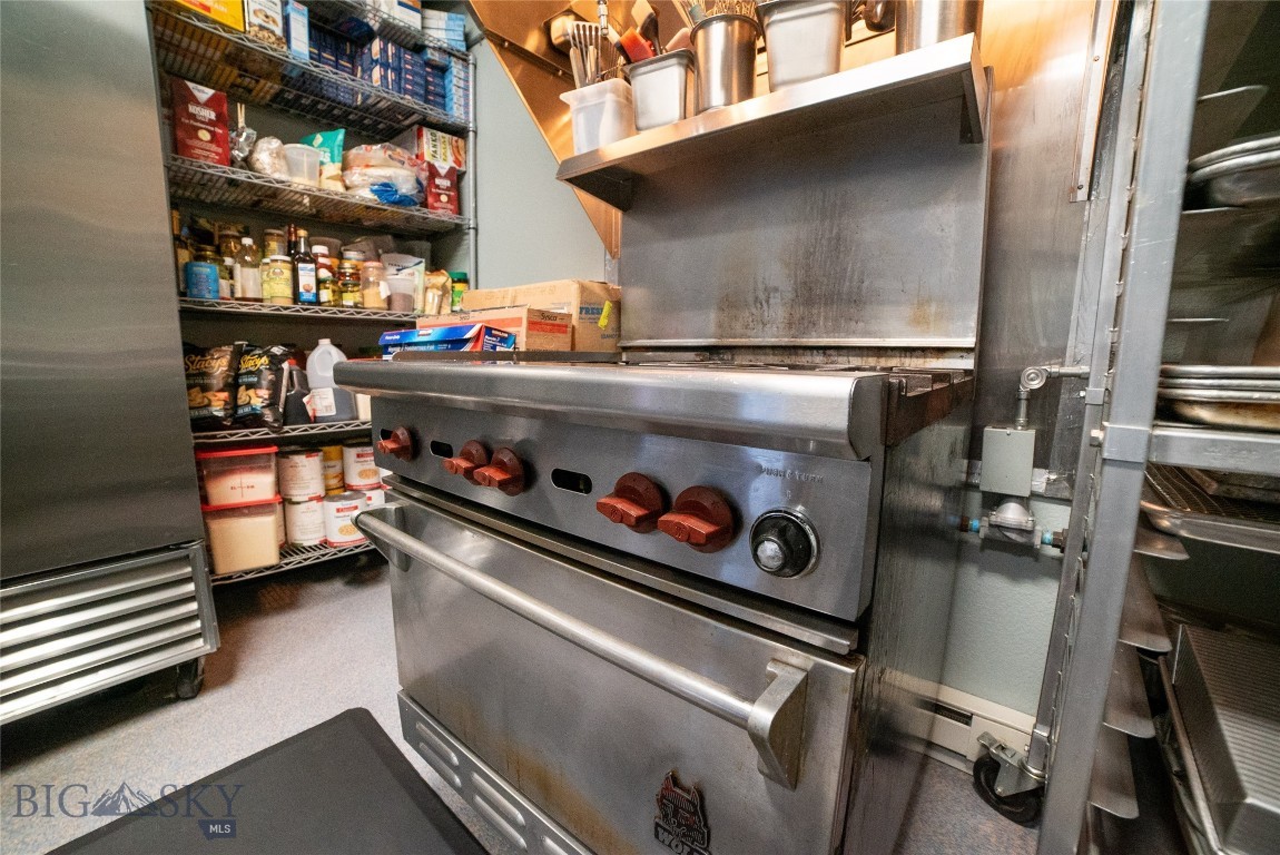Gallatin Building Condo - Commercial Sale