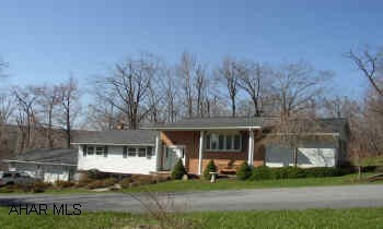 OVERSIZED MULTI-LEVEL ON PRIVATE WOODED LOT.  ZONED HEAT, 2 FAMILY ROOMS, LARGE GARAGE.  BEAUTIFUL REAR PATIO.  3 MILES ON KETTLE TO LEFT ON MCMULLEN FOR 1/2 MILE TO LEFT ON BRICKLEY. ALTOONA SCHOOLS.