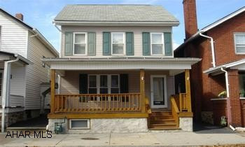 CHARMING. COMPLETELY REMODELED 2 STORY FRAME HOUSE LOCATED IN NICE FAMILY NEIGHBORHOOD. REMODELED 2 STORY, 4 BEDROOM, PLUS OFFICE/DEN, 1.5 BATH, NEW KITCHEN, NEW BATH, CERAMIC TILE, CENTRAL AIR, FINISHED ATTIC, OFF STREET PARKING, FENCED YARD. MOVE-IN READY.  TWO HEAT SOURCES: HOT WATER AND HEAT PUMP.
