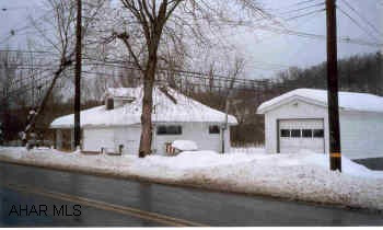 Cozy 2 Or 3 Bedroom. Great Mechanics. Move In Condition. Cozy 2 Or 3 Bedroom. Newer Roof, Furance, H2O Heater-French Drains,Dry Basement On 1 Acre In Antis Township.