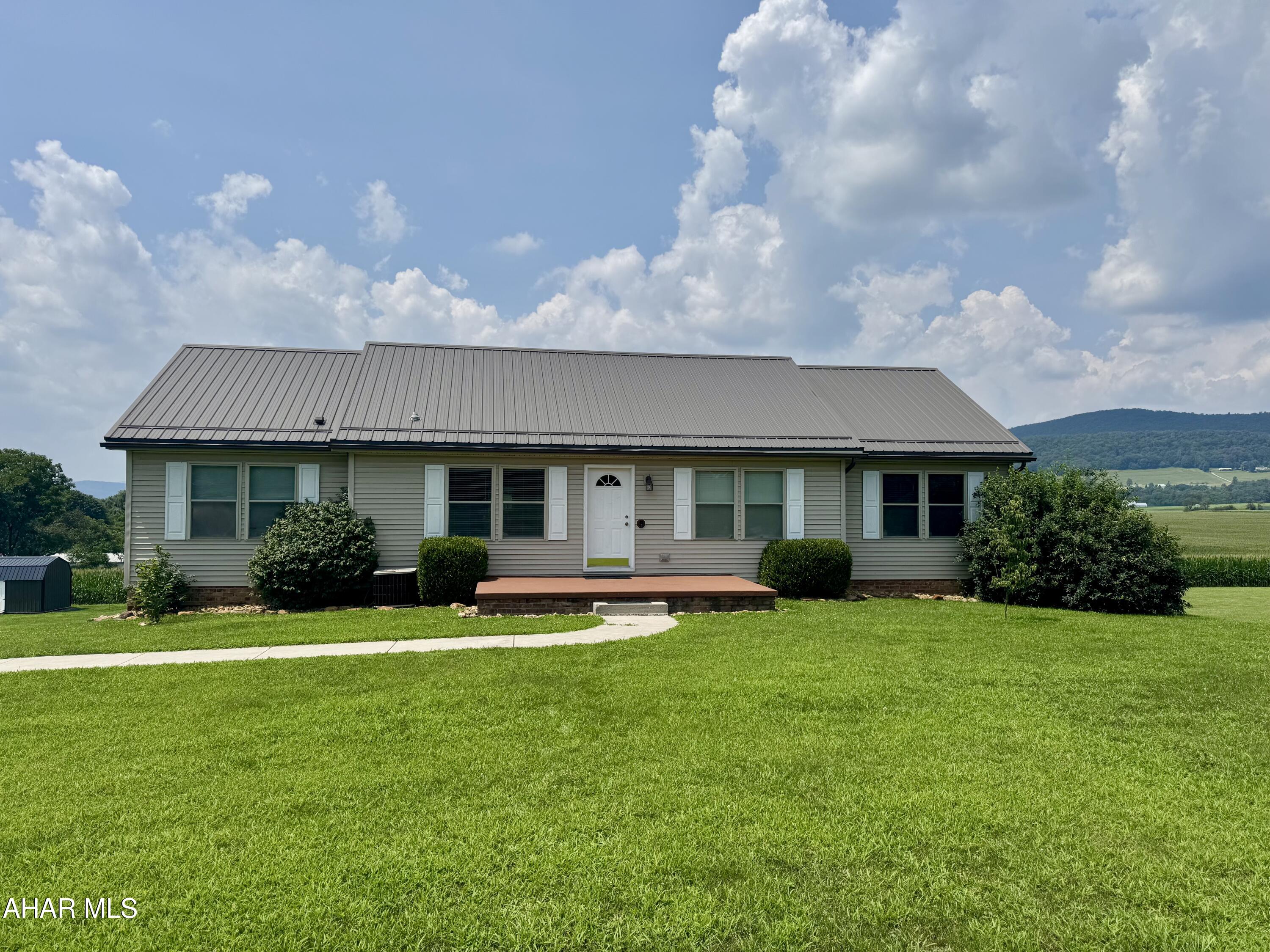 Charming Ranch-Style Home on Piney Creek Rd - Martinsburg, PA. This well-maintained one-story home nestled along the scenic and peaceful Piney Creek Road in Martinsburg, PA. Built in 2004, this 3-bedroom, 2 bathroom ranch offers comfortable, easy living with room to grow.