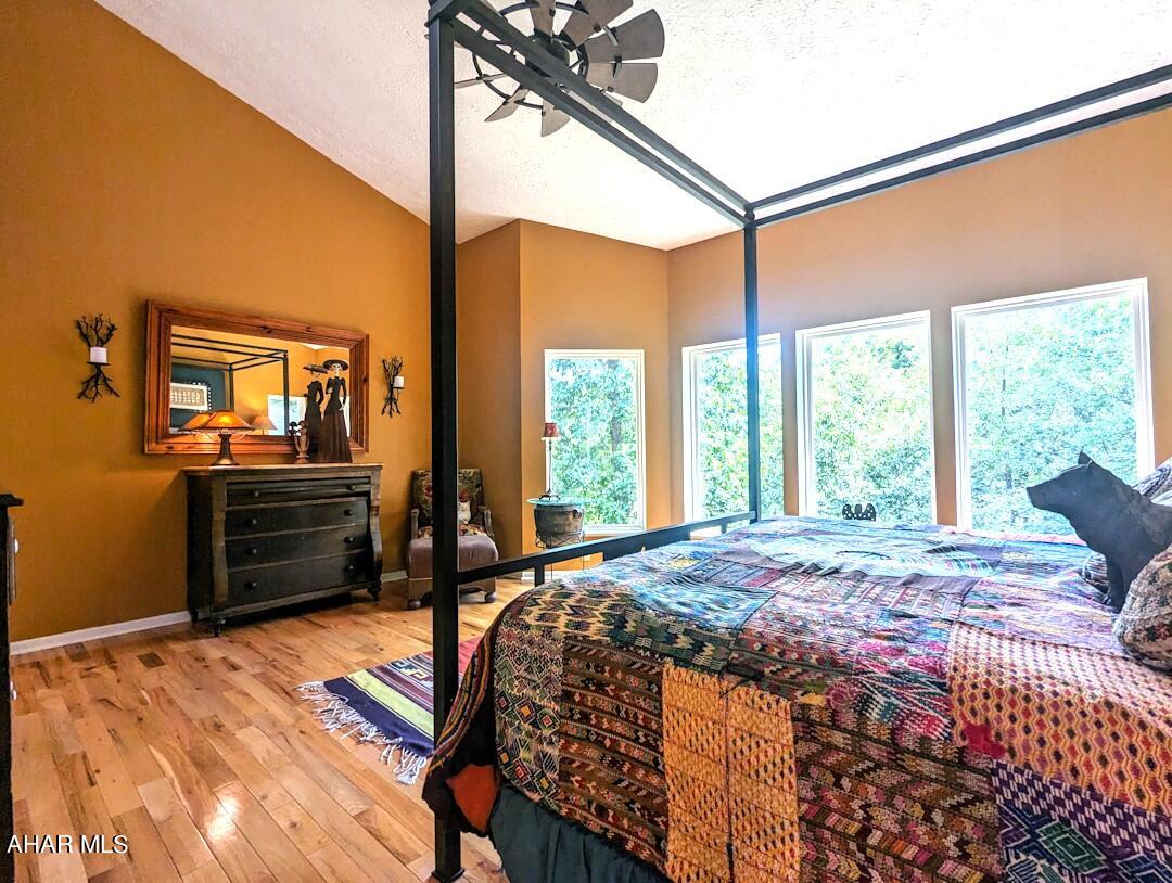 Barclay - Residential