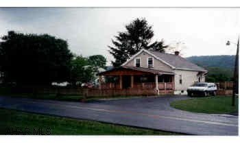 Completely remodeled. Walnut bath, Cherry trim, oak parquet floor, pantry, wainscoating. Must See to Appreciate. Completely remodeled. Walnut bath, Cherry trim, oak parquet floor, pantry, wainscoating. Must See to Appreciate.  Electric system -100 amp