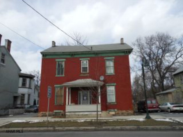 Property is being sold in AS IS condition.  This is a Fannie Mae HomePath proprety.