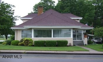 The Belle Of Martinsburg - Filled W / Sunshine & Light - Unique & Charming Home - Great For Entertaining!! Meticulously Maintained -  2 Enclosed Porches - Spacious Open - L.R., D.R., EI Kitchen, Lg. Family Rm. - Attached Carport - Outdoor Patio - Walk In Attic W / Closet - Cedar Closet In Master - Multiple Balconies - *Near Memorial Park In Martinsburg  Seller will give $5,000 carpet allowance for a full price offer.