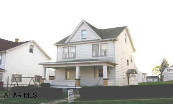 LOADS OF POTENTIAL. NEEDS SOME UPDATING. VERY SPACIOUS. HARDWOOD FLOORS. DON'T WAIT. DOUBLE LOT. ENCLOSED BACK PORCH.