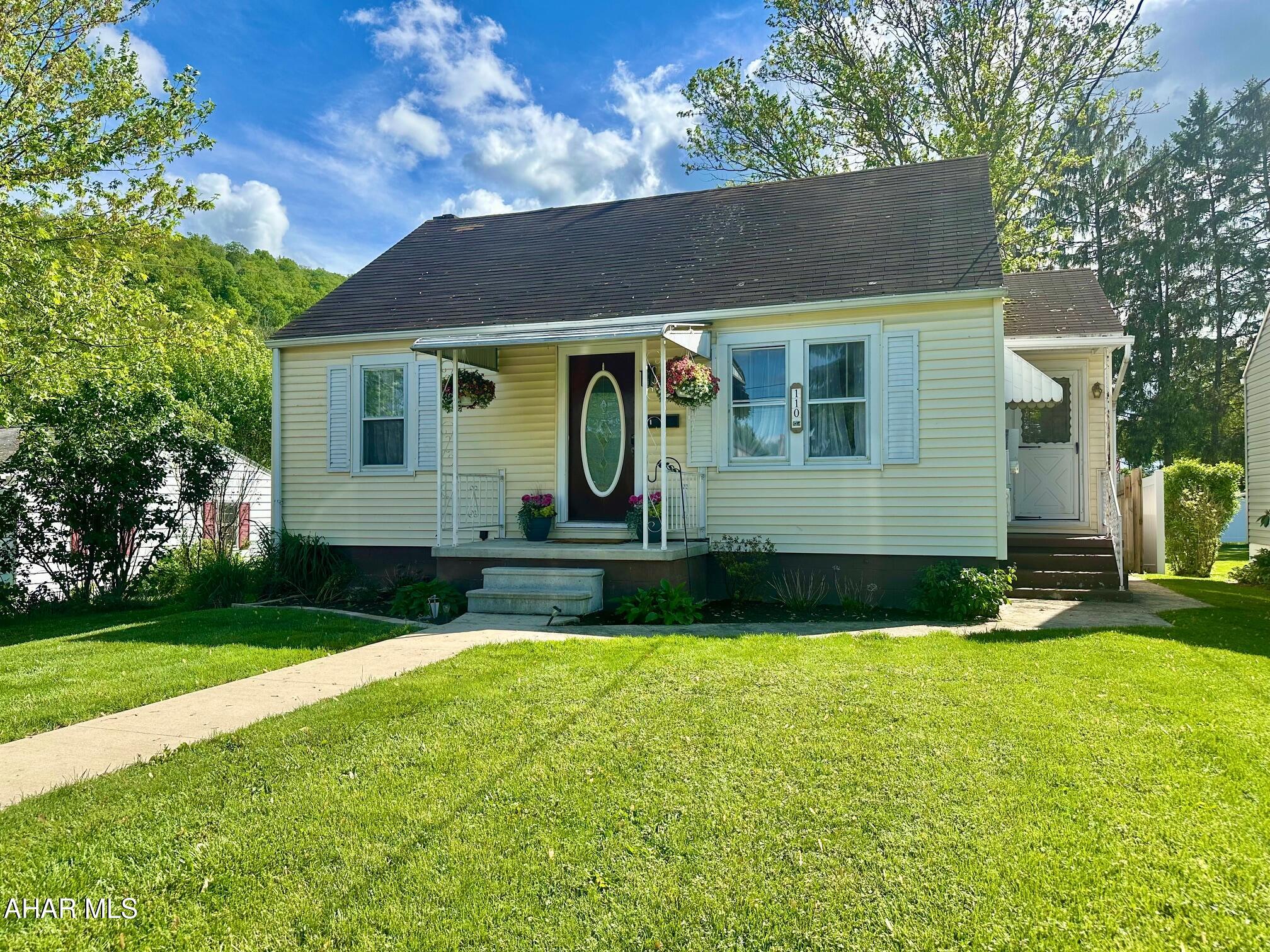 Welcome to this adorable 3-bedroom, 1-bath home just minutes from downtown Bedford! With 1,039 square feet of thoughtfully decorated living space, this home is full of charm and cozy details. The eat-in kitchen offers the perfect space for casual meals or entertaining, and the fenced-in yard is ideal for kids, pets, or simply relaxing outdoors. Whether you're a first-time buyer, downsizing, or looking for a conveniently located gem, this home checks all the boxes!  Don't miss your chance to see this move-in ready home — schedule a tour today!