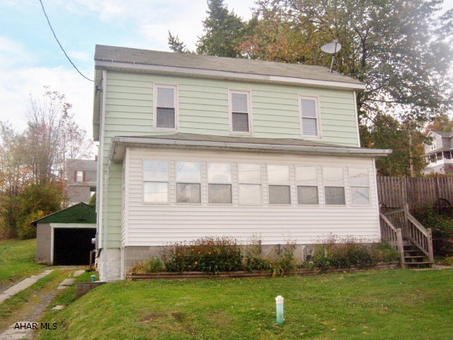 Totally renovated interior. Spacious rooms. Freshly painted. All appliances included. Move right in.