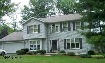 Beautiful, Spacious 2 Story Colonial - 1993, Immaculate Condition, Rear Deck.  Gorgeous Home - Excellant Condition, Large Corner Lot - Fantastic Neighborhood - Finished Basement, Won't Last!!! Beautiful, Spacious 2 Story Colonial - 1993, Immaculate Condition, Rear Deck.  Gorgeous Home - Excellant Condition, Large Corner Lot - Fantastic Neighborhood - Finished Basement, Won't Last!!!