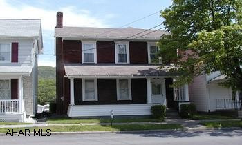 2 1/2 story, 3 bedroom home with hardwood floors. Thermopane windows. 1 car detached garage. 2 1/2 story, 3 bedroom home with hardwood floors. Thermopane windows. 1 car detached garage.