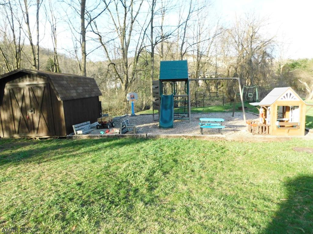 Juniata Gap - Residential