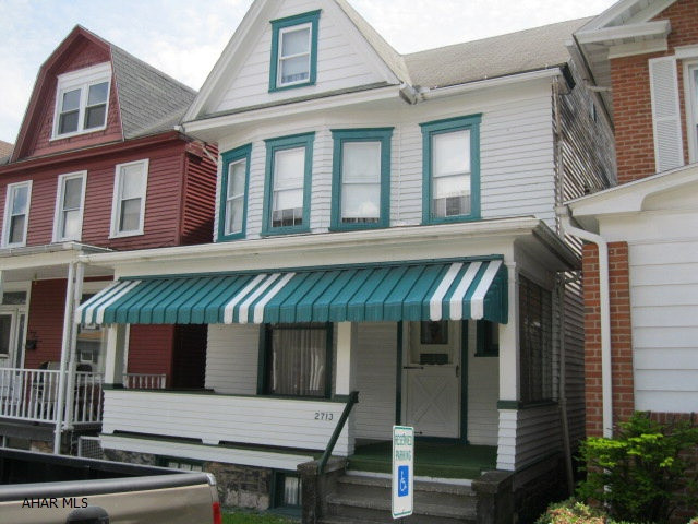 Nice clean house with same owner since 1960.