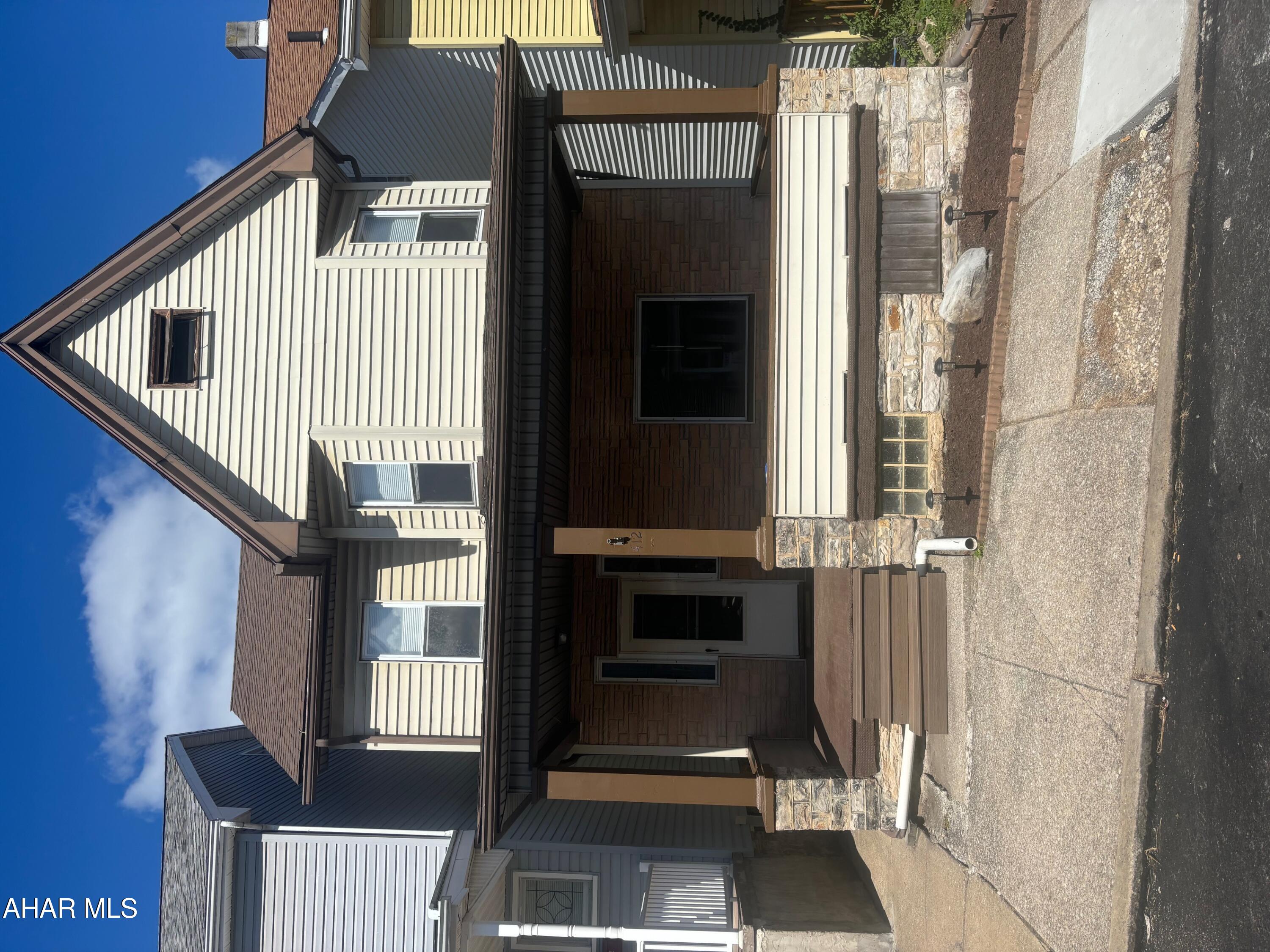 A nice move-in ready 3-bedroom, 2-bathroom home with refinished hardwood floors throughout, new countertops, high efficiency gas boiler/water heater installed in 2021, as well as a roof installed in 2021!

Street parking and two spots in the back.