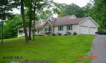 Well maintained home sitting on 1.75 acres in Glendale Yearound. Like new construction on 1.75 acres in Glendale Yearound.  C/A, double fireplace in MBR.  Assoc. Dues of $535 yr. includes trash service, water/sewer, pool and athletic facilities. Like new construction on 1.75 acres in Glendale Yearound.  C/A, double fireplace in MBR.  Assoc. Dues of $535. yr. includes trash service, water/sewer, pool and athletic facilities.