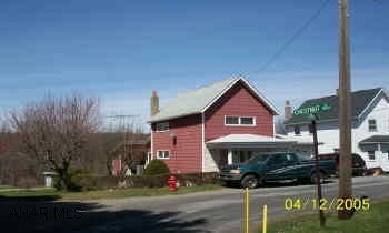 2 story on large lot  no showings until property vacant & proffessionally cleaned