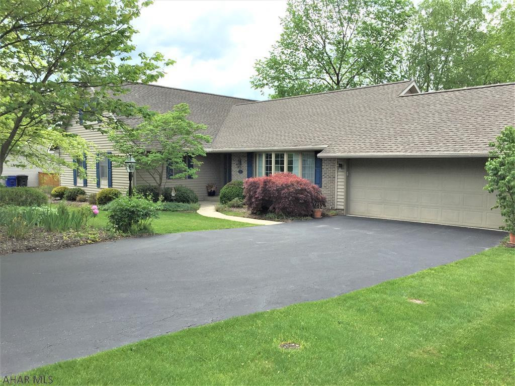 Church Hill Manor - Residential